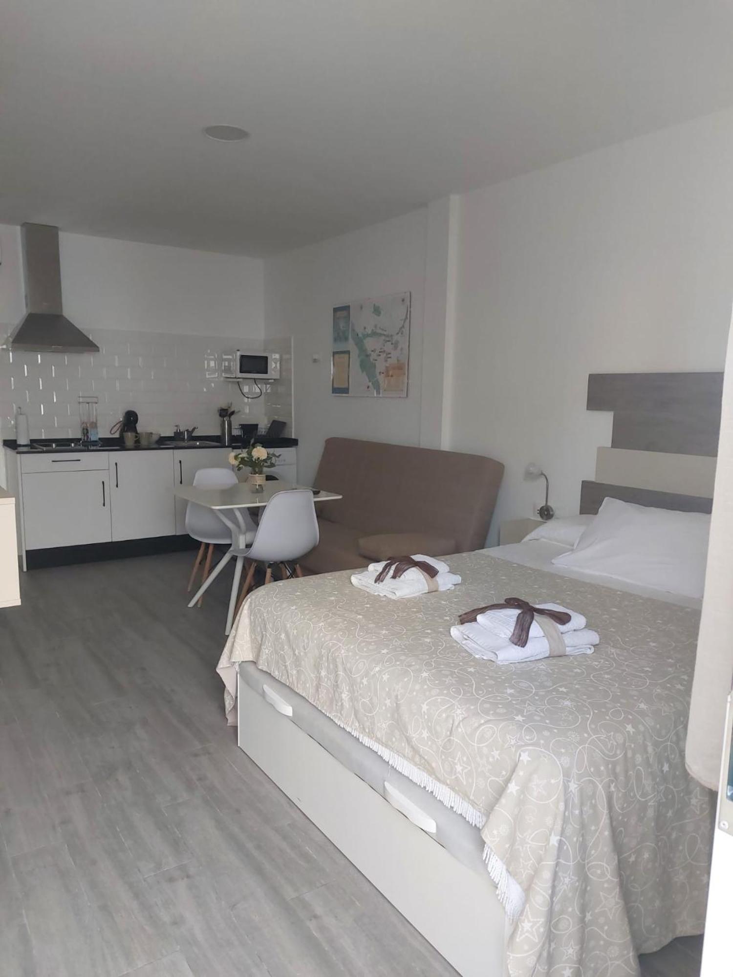 Alaudae Apartamentos Меріда Екстер'єр фото
