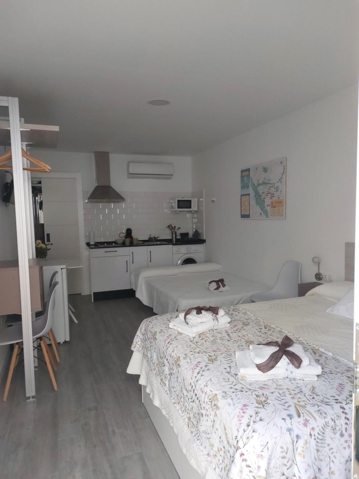 Alaudae Apartamentos Меріда Екстер'єр фото